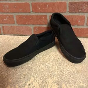 Black slide on vans size 9 men’s